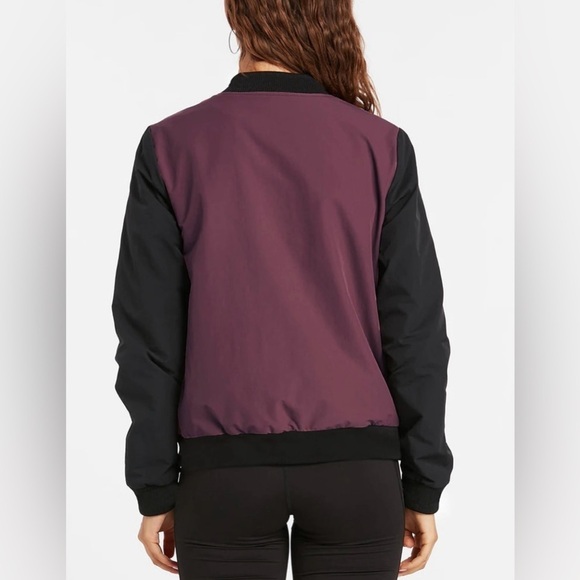 VOLCOM-COCO HO TRACK JACKET EGGPLANT with Printed Body Lining 
Size Small - Picture 3 of 8